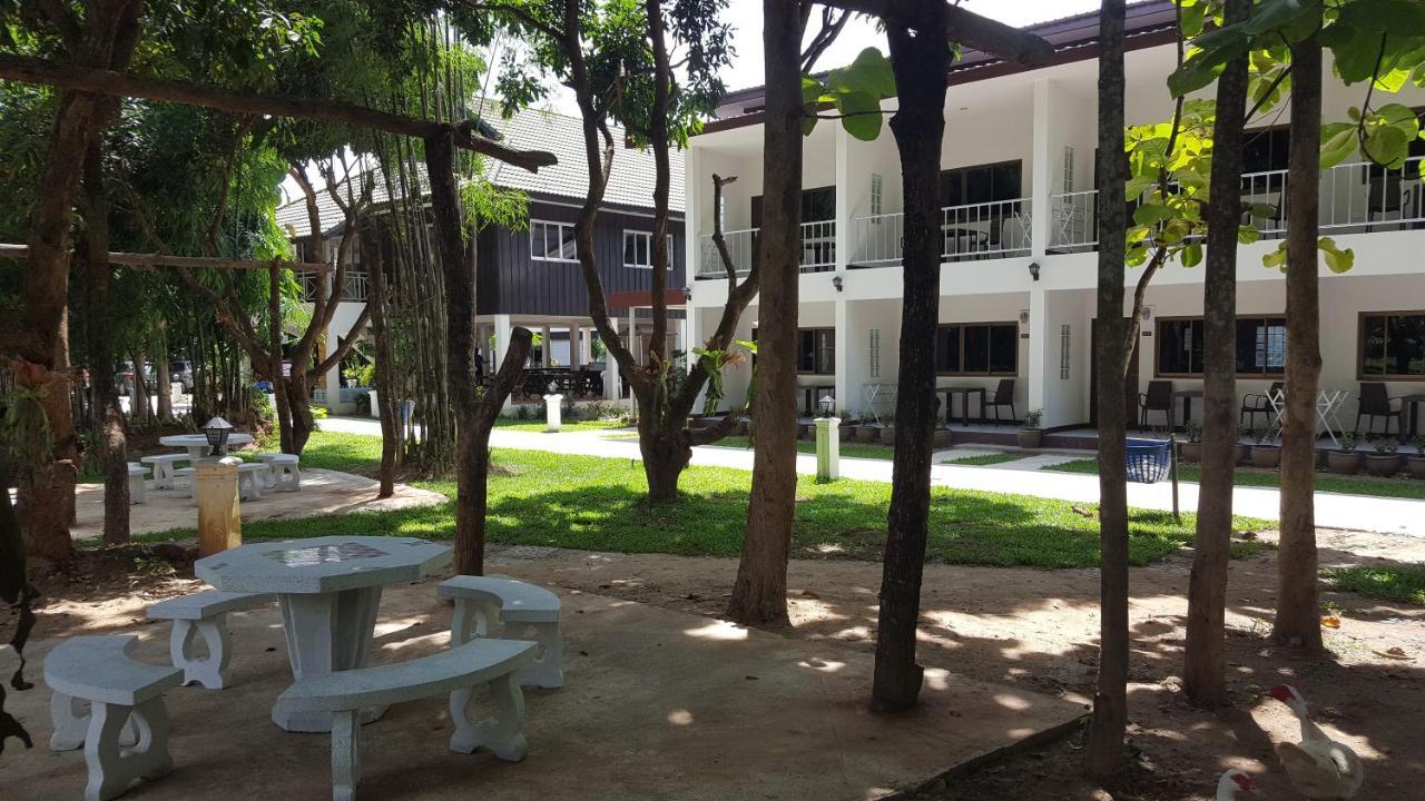 Tianna Garden Village Chiang Mai Bagian luar foto