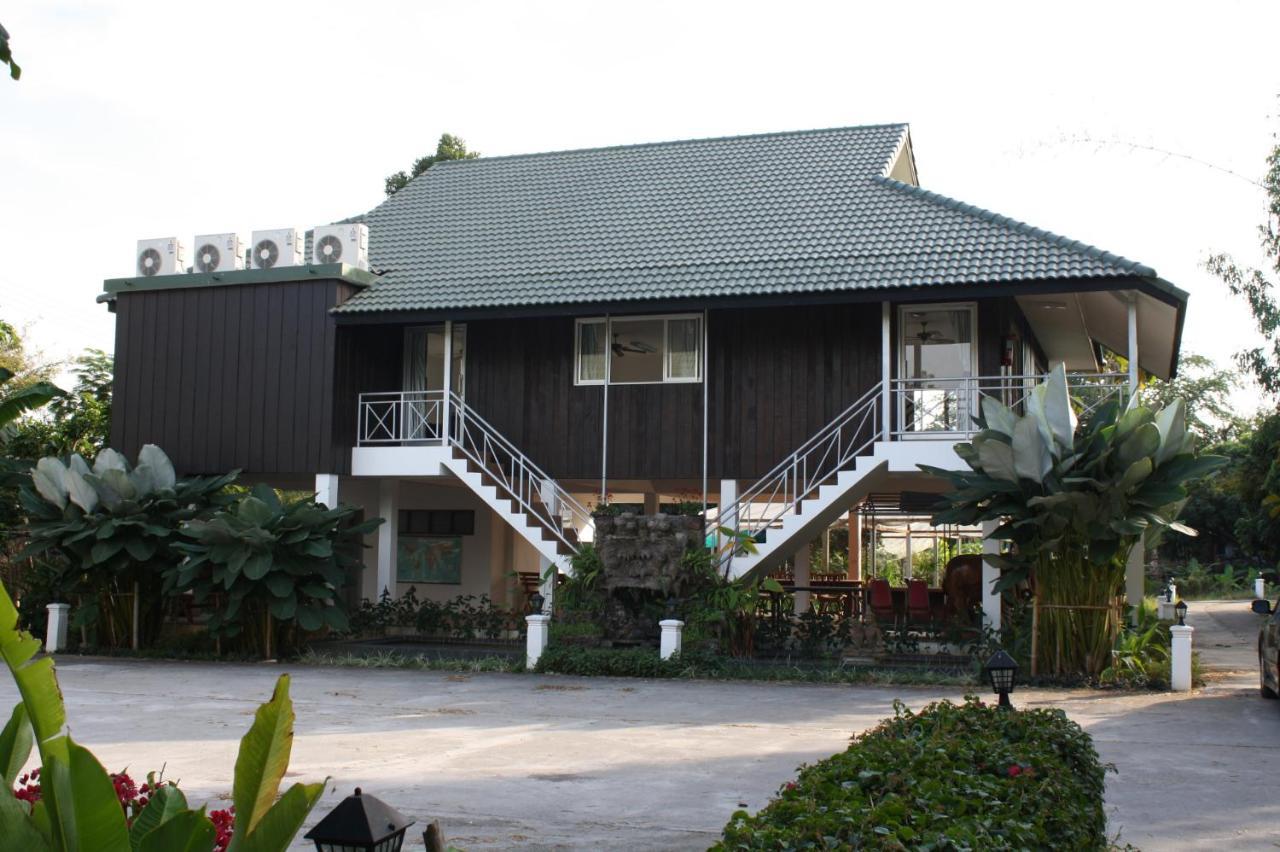 Tianna Garden Village Chiang Mai Bagian luar foto